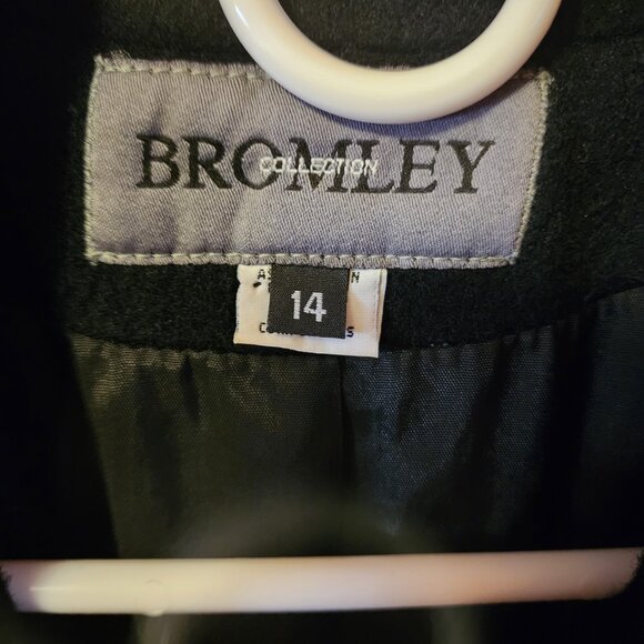 Women's Size 14 Bromley Black 100% Wool Lined Full Length Coat - Picture 2 of 8